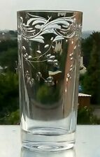 Beau verre à eau/gin/eau en cristal gravé très belle qualité "étonnant"