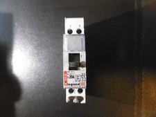 CONTACTEUR MONO  LEGRAND JOUR /  NUIT  CHAUFFE EAU 20A / 220V