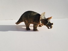 Figurine DINOSAURE - Tricerapots 1/20ème (L 15cm H 7cm) - Bullyland 1990