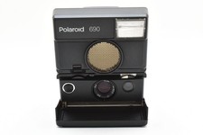 Appareil photo instantané 690