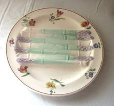ASSIETTE A ASPERGES BARBOTINE  LONGCHAMP  D-25,5 cm-en parfait état 