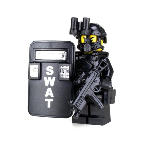 Swat pointman police officer - pointman,
