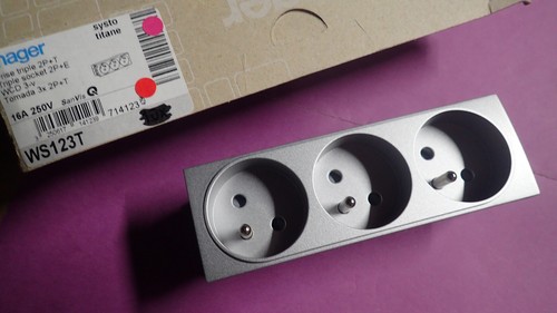 Hager systo ws123t prise - -,