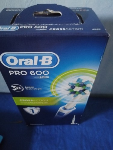 Brosse oral pro 600 - 600, cross