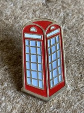 Pin's CABINE TELEPHONIQUE