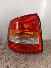 Feu arriere principal gauche