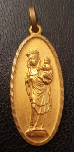 Belle médaille religieuse