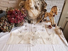 8 verres a pied anciens