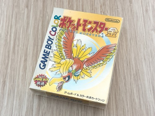 Pokemon gold gameboy color - pokemon,