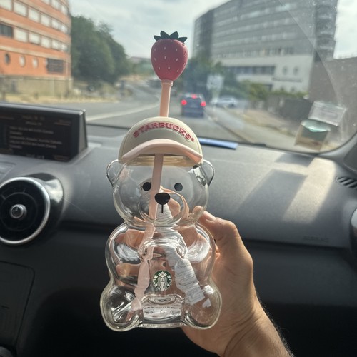 Glass cup bearista strawberry - glass,