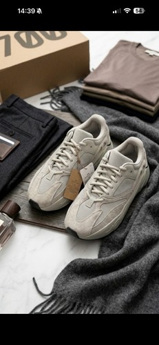 Yeezy boost 700 - yeezy, –