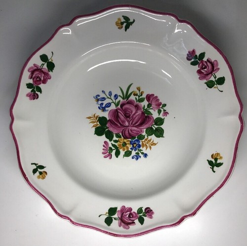 Assiette creuse 23 - d,