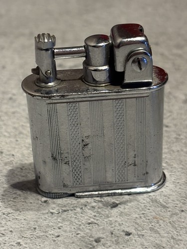 Beau ancien briquet lancel - et,