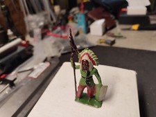 Chef Indien  avec lance et