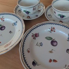 Ensemble d'assiettes soucoupe