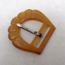 Boucle de ceinture ancienne en corne - Décor géométrique sculpté - ART Nouveau