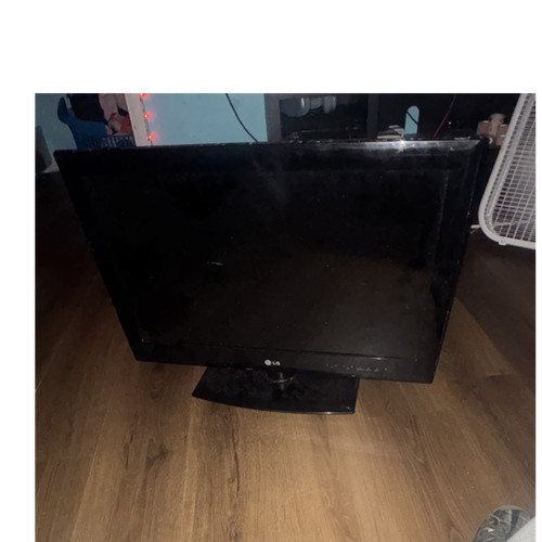 Lcd tv 720p sharp - 28",