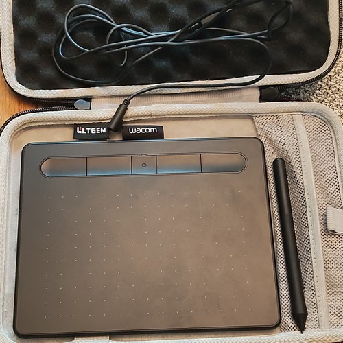 Wacom graphics tablet - wacom,