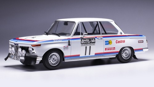 Miniature voiture auto 18 - miniature,