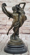 Élégante Statue En Bronze