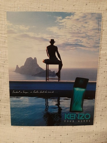 Publicité papier parfum - papier,