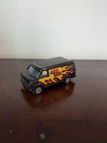 Corgi toys chevrolet - toys, fire
