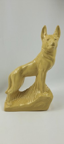 Statuette zoomorphe chien - statuette,