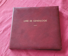 VINTAGE LIVRE/POCHETTE DE GENEALOGIE AVEC PLUSIEURS FEUILLETS DE RECHERCHE