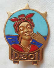 Insigne Marine DRAGUEUR AMARANTE D 301 prototype pré série Courtois ORIGINAL