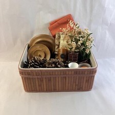 Terre Ton Décor Maison Panier Lot Bougie Floral Pommes de Pin Serviette Bois De