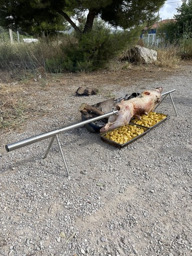 Machine mechoui - a,