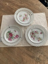 Ancienne Assiette En Porcelaine Bord Ajouré 