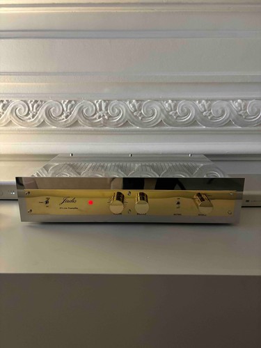 Jadis l préamplificateur - 7,