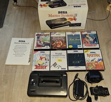 CONSOLE SEGA MASTER SYSTEM II Complet avec manette + 8 jeux dont SONIC TBE