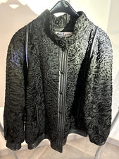 Veste trois quart en astrakan