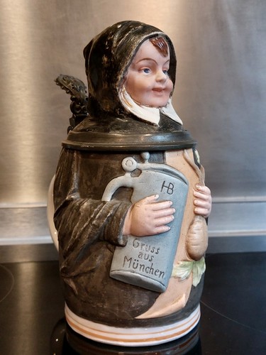 Ancienne chope anthropomorphe - ancienne,