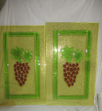 2 GRANDES  plaques en verre moulé decor raisins Art Deco cuisine meuble credence