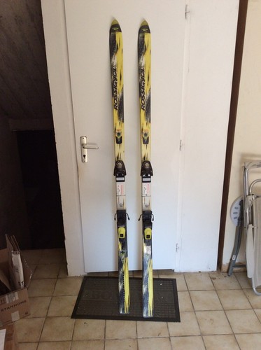 Ancien skis rossignol vas - rossignol,