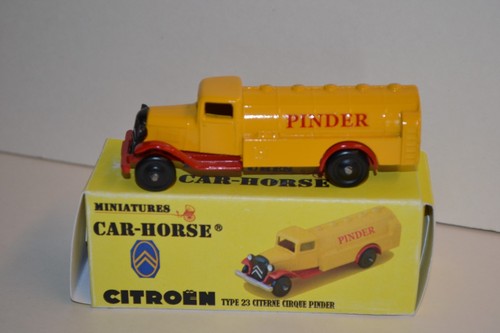 Rare miniature car horse - -, car-horse