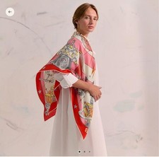 Écharpe châle HERMES