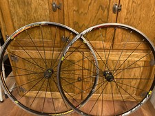 Mavic Aksium Race 700c