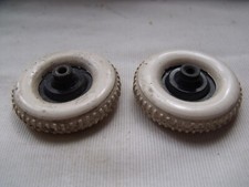 GéGé - lot 2 roues + pneus  voiture