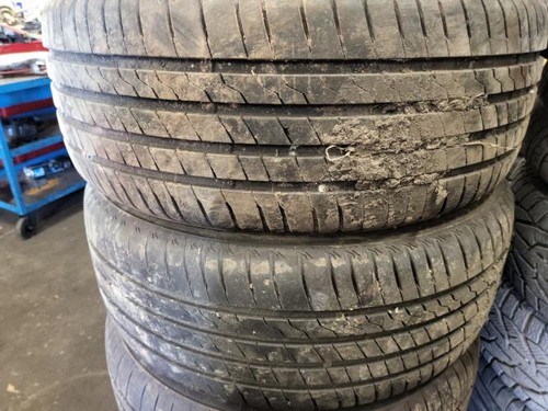 Pneu 215 r17 w - r17, 95