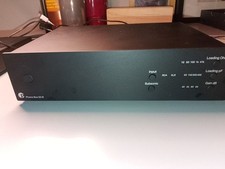 Pro-Ject préamplificateur