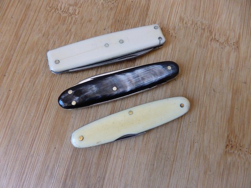Lot anciens couteaux poche - couteaux,