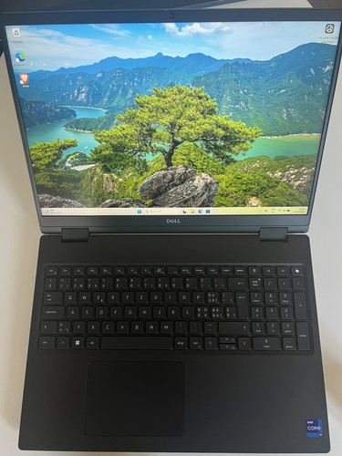 Dell precision 7680 - 7680, i9