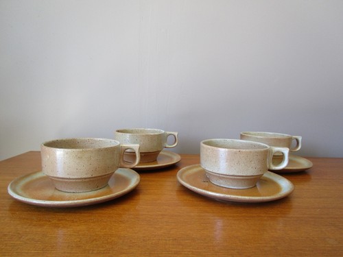 Grandes tasses sous - 4, &