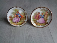 2 PETITES ASSIETTES PORCELAINE