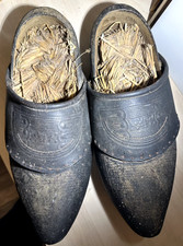 RARE ! Paire de Sabots en Bois