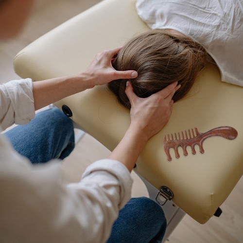 Peigne massage cuir - peigne,